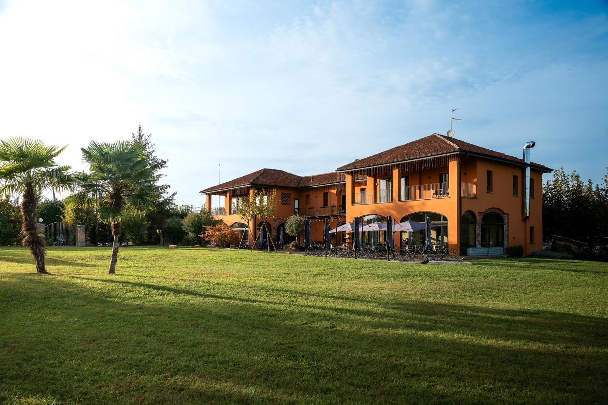 Hotel Equirelais Lomnago Zewnętrze zdjęcie