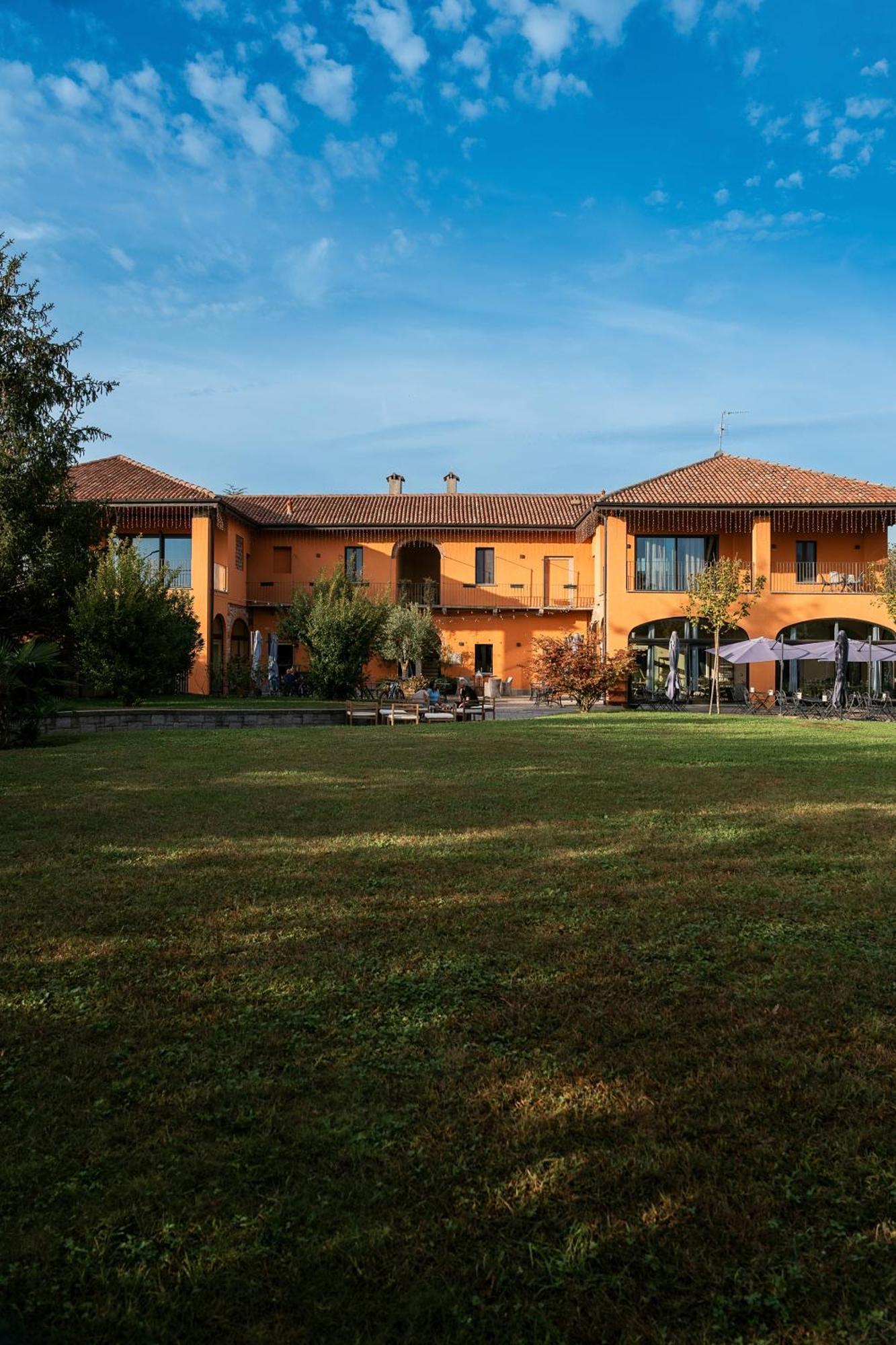 Hotel Equirelais Lomnago Zewnętrze zdjęcie