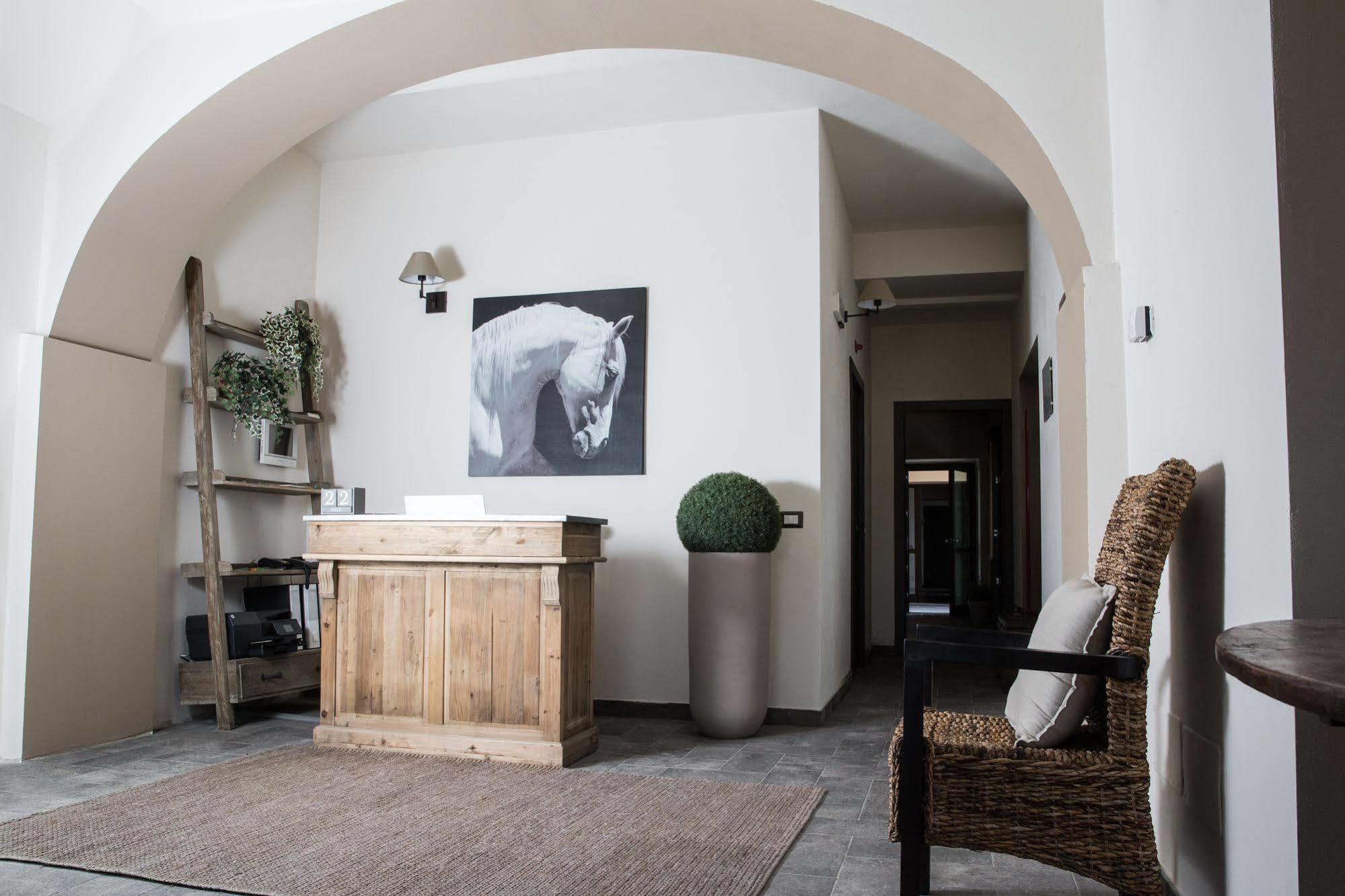 Hotel Equirelais Lomnago Zewnętrze zdjęcie